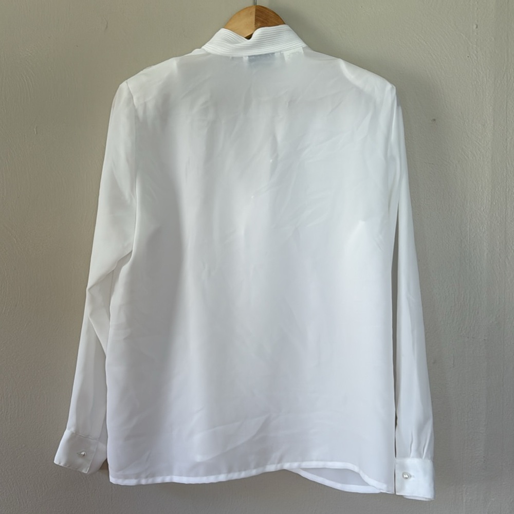 Kathy Che White Embroidered Women's Top 12 - Picture 5 of 5